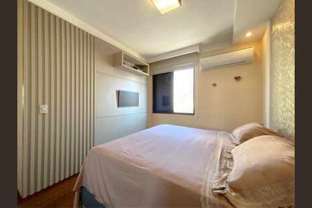 Apartamento à venda com 130m², 4 quartos e 2 vagasSuite