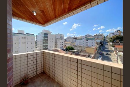 Apartamento à venda com 130m², 4 quartos e 2 vagasVaranda da Sala