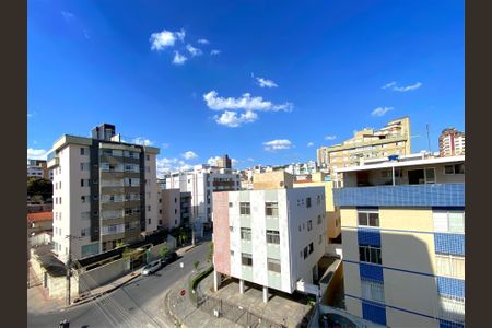 Apartamento à venda com 130m², 4 quartos e 2 vagasVista do Quarto 4