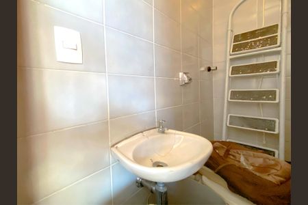 Apartamento à venda com 130m², 4 quartos e 2 vagasBanheiro de serviço