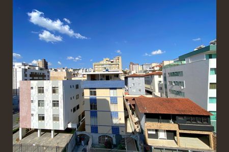 Apartamento à venda com 130m², 4 quartos e 2 vagasVista do Quarto 2