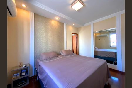 Apartamento à venda com 130m², 4 quartos e 2 vagasSuite