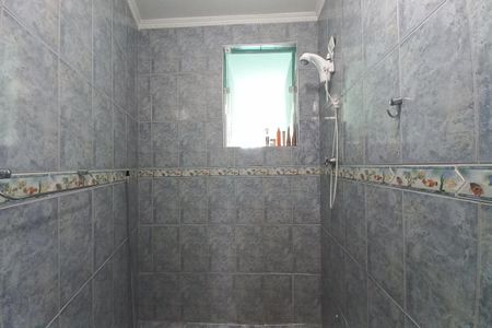 Casa à venda com 180m², 6 quartos e 2 vagas Casa à venda com 180m², 6 quartos e 2 vagasBanheiro da Suíte 1
