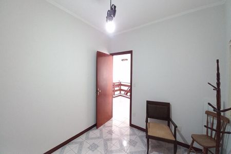 Casa à venda com 180m², 6 quartos e 2 vagas Casa à venda com 180m², 6 quartos e 2 vagasQuarto 3