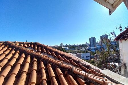 Casa à venda com 180m², 6 quartos e 2 vagas Casa à venda com 180m², 6 quartos e 2 vagasVista da sala 2