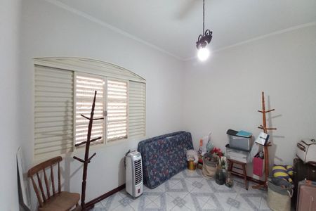 Casa à venda com 180m², 6 quartos e 2 vagas Casa à venda com 180m², 6 quartos e 2 vagasQuarto 3