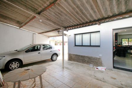 Casa à venda com 350m², 3 quartos e 3 vagasGaragem