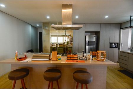 Apartamento à venda com 156m², 3 quartos e 2 vagasCozinha