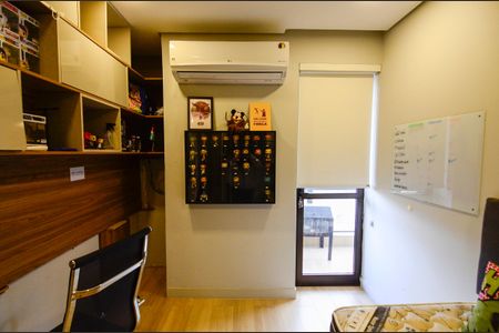 Apartamento à venda com 156m², 3 quartos e 2 vagasQuarto