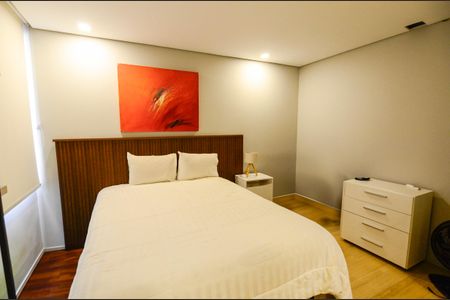 Apartamento à venda com 156m², 3 quartos e 2 vagasSuíte 2