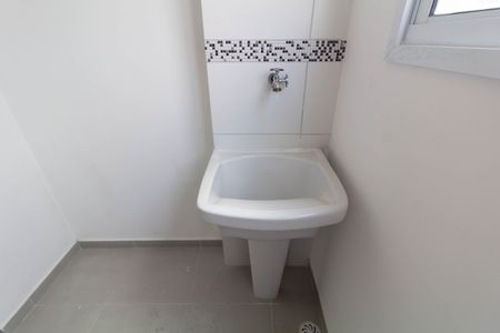 Apartamento à venda com 40m², 2 quartos e sem vaga Apartamento à venda com 40m², 2 quartos e sem vagaSala/Cozinha