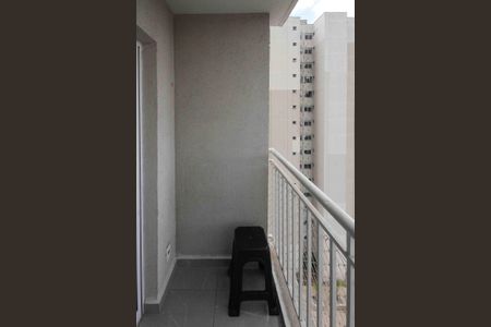 Apartamento à venda com 54m², 2 quartos e 1 vaga Apartamento à venda com 54m², 2 quartos e 1 vagaVaranda