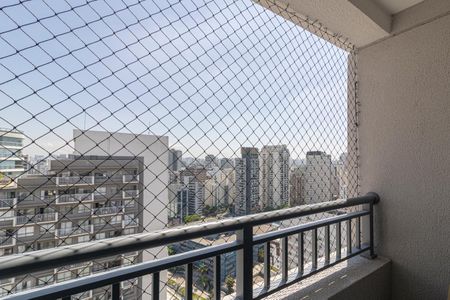 Varanda de kitnet/studio à venda com 1 quarto, 24m² em Vila Nova Conceição, São Paulo