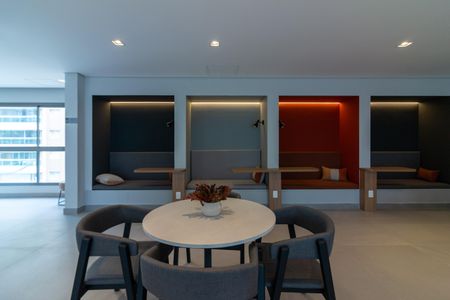 Apartamento para alugar com 24m², 1 quarto e sem vaga Apartamento para alugar com 24m², 1 quarto e sem vagaCoworking