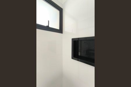 Casa de condomínio à venda com 410m², 3 quartos e 4 vagas Casa de condomínio à venda com 410m², 3 quartos e 4 vagasÁrea comum