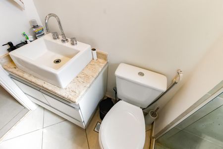 Apartamento à venda com 87m², 2 quartos e 2 vagas Apartamento à venda com 87m², 2 quartos e 2 vagasBanheiro
