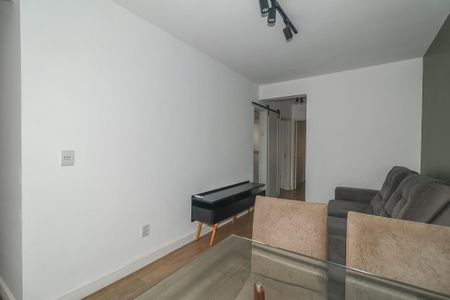 Sala de apartamento para alugar com 2 quartos, 58m² em Auxiliadora, Porto Alegre