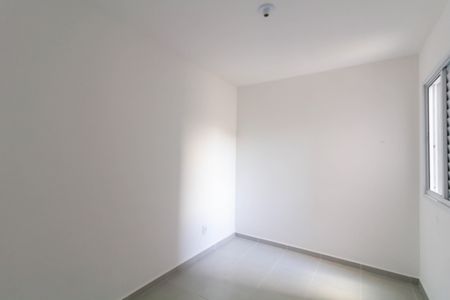 Quarto 2 de apartamento para alugar com 2 quartos, 40m² em Vila Progresso (zona Leste), São Paulo