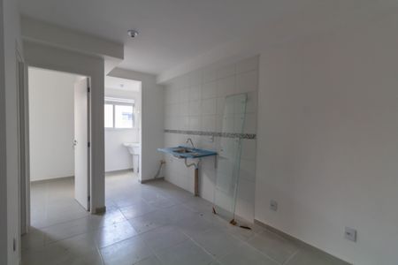 Sala/Cozinha de apartamento para alugar com 2 quartos, 40m² em Vila Progresso (zona Leste), São Paulo