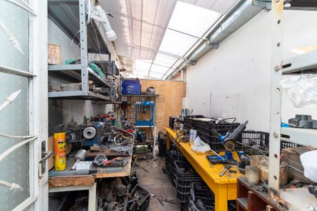 Casa à venda com 59m², 2 quartos e 2 vagas Casa à venda com 59m², 2 quartos e 2 vagasÁrea comum