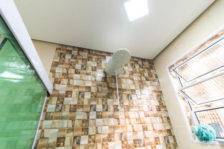 Casa à venda com 59m², 2 quartos e 2 vagas Casa à venda com 59m², 2 quartos e 2 vagasBanheiro