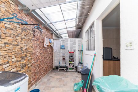 Casa à venda com 59m², 2 quartos e 2 vagas Casa à venda com 59m², 2 quartos e 2 vagasÁrea de Serviço