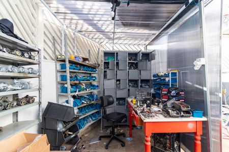 Casa à venda com 59m², 2 quartos e 2 vagas Casa à venda com 59m², 2 quartos e 2 vagasÁrea comum