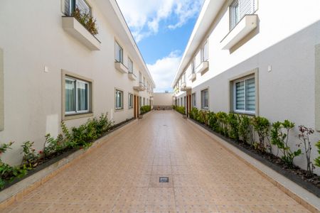 Casa de condomínio à venda com 155m², 3 quartos e 3 vagas Casa de condomínio à venda com 155m², 3 quartos e 3 vagasÁrea comum