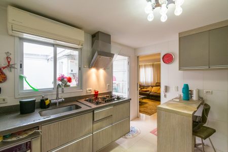 Casa de condomínio à venda com 155m², 3 quartos e 3 vagas Casa de condomínio à venda com 155m², 3 quartos e 3 vagasCozinha