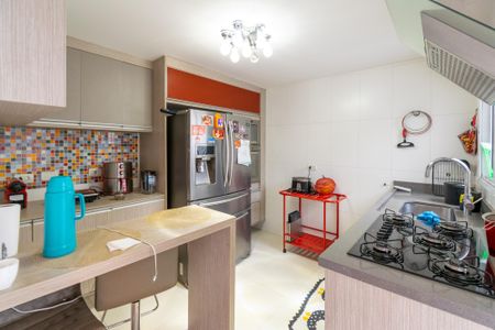 Casa de condomínio à venda com 155m², 3 quartos e 3 vagas Casa de condomínio à venda com 155m², 3 quartos e 3 vagasCozinha