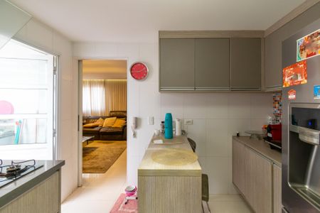 Casa de condomínio à venda com 155m², 3 quartos e 3 vagas Casa de condomínio à venda com 155m², 3 quartos e 3 vagasCozinha