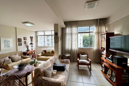 Apartamento à venda com 100m², 2 quartos e sem vagaSala