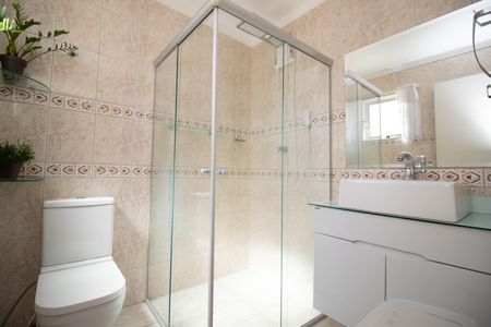 Casa à venda com 156m², 3 quartos e 1 vaga Casa à venda com 156m², 3 quartos e 1 vagaBanheiro