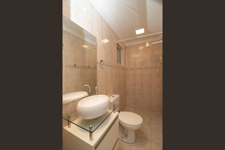 Casa à venda com 156m², 3 quartos e 1 vaga Casa à venda com 156m², 3 quartos e 1 vagaBanheiro de Serviço