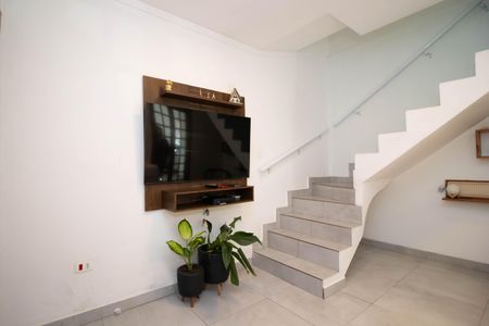 Casa à venda com 156m², 3 quartos e 1 vaga Casa à venda com 156m², 3 quartos e 1 vagaSala