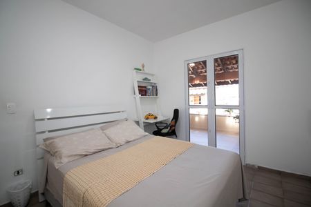 Casa à venda com 156m², 3 quartos e 1 vaga Casa à venda com 156m², 3 quartos e 1 vagaQuarto 2