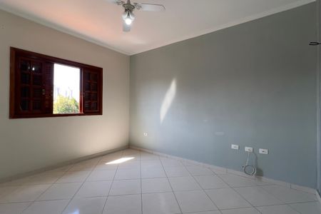 Casa à venda com 170m², 3 quartos e 2 vagas Casa à venda com 170m², 3 quartos e 2 vagasQuarto 2