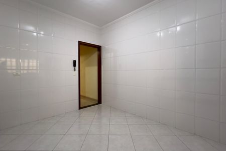 Casa à venda com 170m², 3 quartos e 2 vagas Casa à venda com 170m², 3 quartos e 2 vagasCozinha