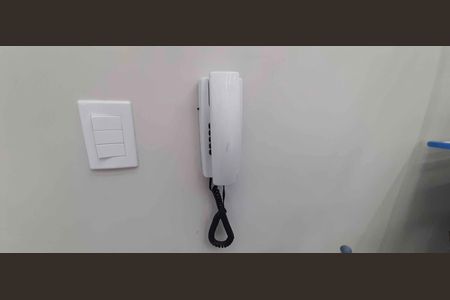 Apartamento à venda com 41m², 2 quartos e 1 vaga Apartamento à venda com 41m², 2 quartos e 1 vagaInterfone