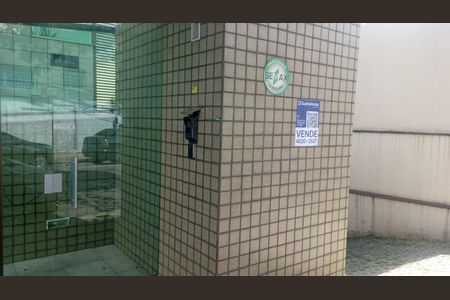 Apartamento à venda com 120m², 4 quartos e 2 vagasPlaquinha