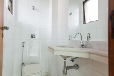 Apartamento à venda com 120m², 4 quartos e 2 vagasLavabo