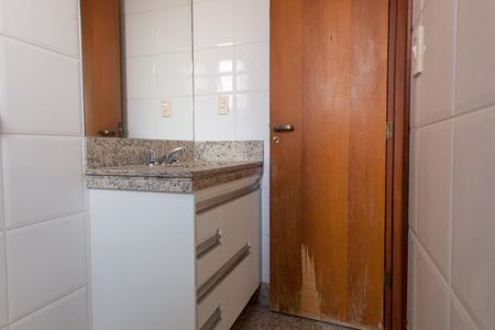 Apartamento à venda com 120m², 4 quartos e 2 vagasBanheiro Suíte 02