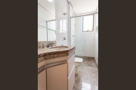 Apartamento à venda com 120m², 4 quartos e 2 vagasBanheiro Semi Suíte 1 e 2