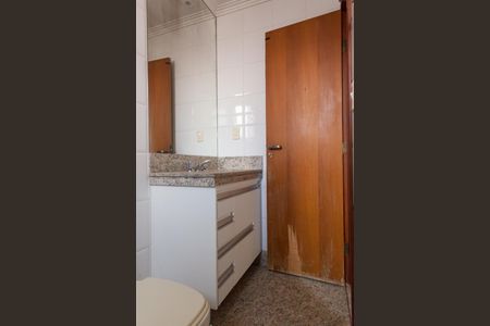 Apartamento à venda com 120m², 4 quartos e 2 vagasBanheiro Suíte 02