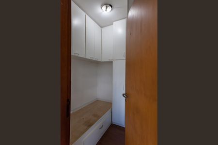 Apartamento à venda com 120m², 4 quartos e 2 vagasQuarto de Serviço