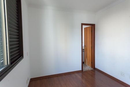 Apartamento à venda com 120m², 4 quartos e 2 vagasSuíte 02