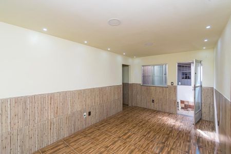 Sala de casa para alugar com 2 quartos, 69m² em Jardim América, Rio de Janeiro