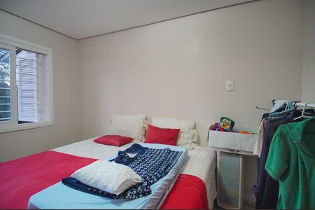 Casa à venda com 300m², 5 quartos e 2 vagasQuarto 2