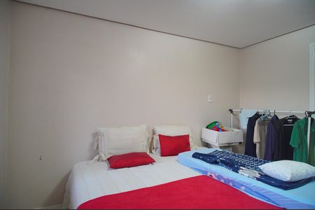 Casa à venda com 300m², 5 quartos e 2 vagasQuarto 2