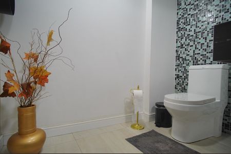 Casa à venda com 300m², 5 quartos e 2 vagasBanheiro